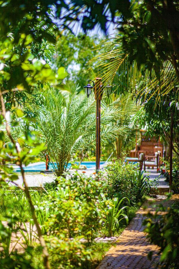 Hoang Phuc Resort Rach Gia Extérieur photo